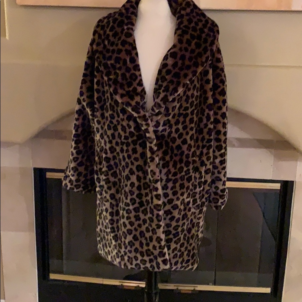 BCBG Generation Leopard Coat